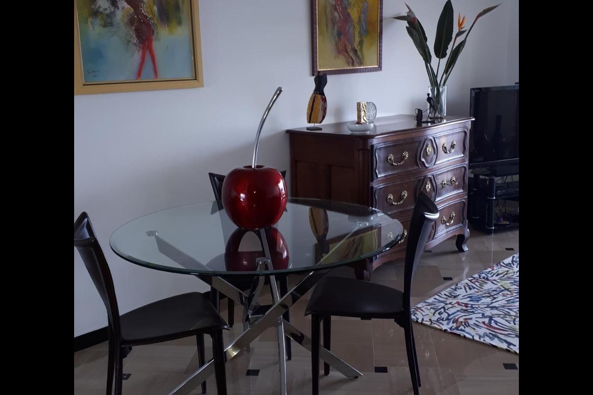 appartement-2p-cannes-vue-mer-sejour