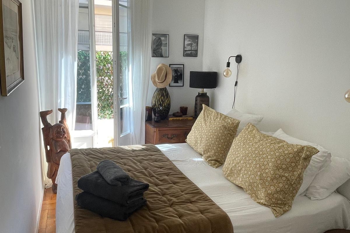 appartement-3p-terrasse-port-nice-chambre