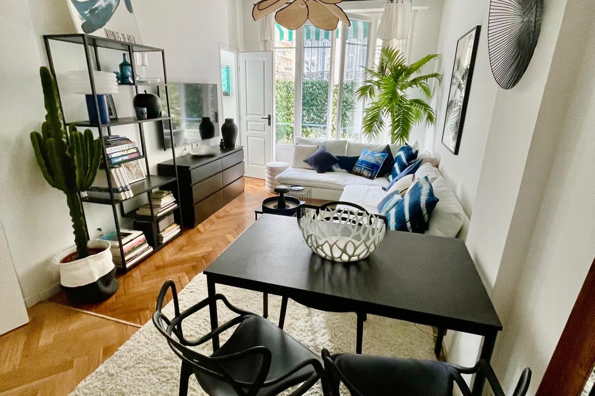 appartement-3p-terrasse-port-nice-salon
